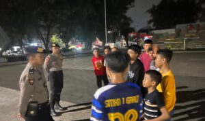Sat Samapta Polres Garut Patroli Saat Sahur