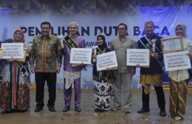 Vita Oktaviani Sabet Juara 2 Duta Baca Jabar 2023