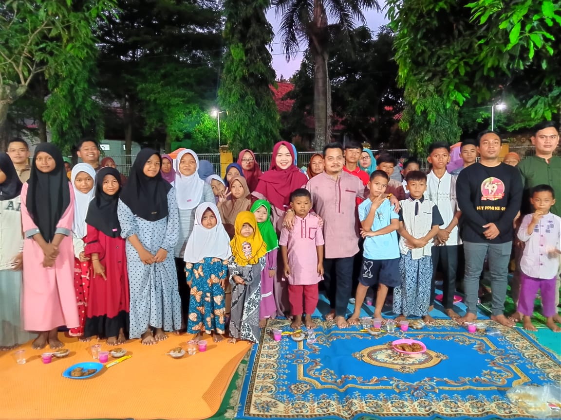 Klinik Barokah Medika Sukamandi Santuni & Bagikan Kartu Berobat Gratis Anak Yatim1