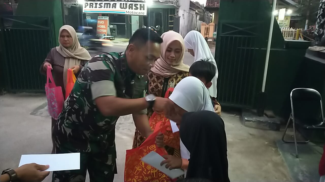 Safari Ramadhan di Koramil Pagaden, Dandim Subang Santuni Anak Yatim/Piatu