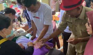 Khitanan Massal, Kang Jimat: Untuk Meringankan Mereka yang Membutuhkan Khitanan Massal, Kang Jimat: Untuk Meringankan Mereka yang Membutuhkan