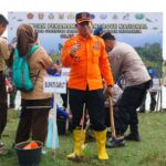 Sekda Garut Hadiri Puncak Penanaman Pohon Mangrove Nasional di Pantai Karang Paranje