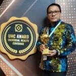 Walikota Metro Terima Penghargaan UHC BPJS