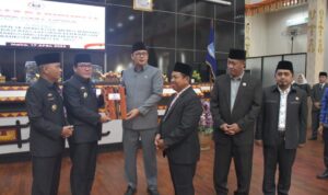 DPRD Kota Metro Gelar Rapat Paripurna Tentang Rekomendasi LKPJ Walikota DPRD Kota Metro Gelar Rapat Paripurna Tentang Rekomendasi LKPJ Walikota