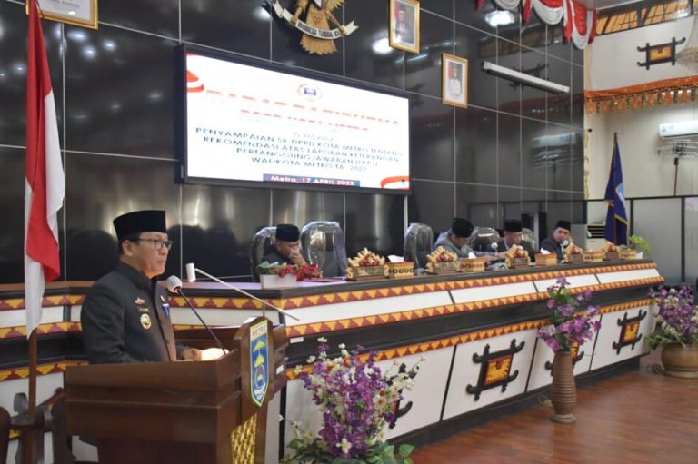 DPRD Kota Metro Gelar Rapat Paripurna Tentang Rekomendasi LKPJ Walikota1