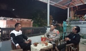 Tingkatkan Kamtibmas dari Guantibmas, Polisi RW Kunjungi Ketua RW 21 Dangdeur Tingkatkan Kamtibmas dari Guantibmas, Polisi RW Kunjungi Ketua RW 21 Dangdeur