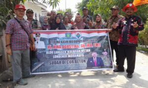 Jalannya Dibangun, Pemdes & Warga Desa Kiajaran Wetan Ucapkan Terimakasih Kepada Bupati Indramayu Jalannya Dibangun, Pemdes & Warga Desa Kiajaran Wetan Ucapkan Terimakasih Kepada Bupati Indramayu