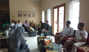 DLH Provinsi Jabar Gelar Audiensi Terkait Dugaan Pencemaran Sungai Cilamatan