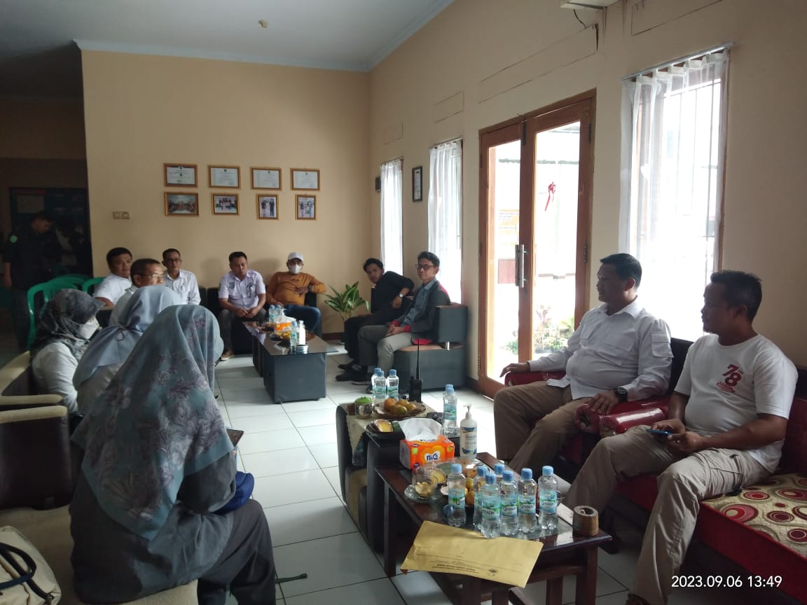 DLH Provinsi Jabar Gelar Audiensi Terkait Dugaan Pencemaran Sungai Cilamatan