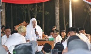 Maulid Nabi & Haul Pertama Nyi Mas Subang Larang bersama Habib Luthfi Maulid Nabi & Haul Pertama Nyi Mas Subang Larang bersama Habib Luthfi