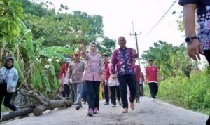 Kadis PUPR bersama Bupati Indramayu Kebut Pembangunan Jalan 80.63% Kondisi Mantap