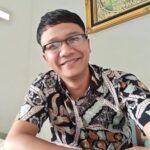 Ketulusan Kades Pangauban Menyumbangkan Gajinya Untuk Masyarakatnya