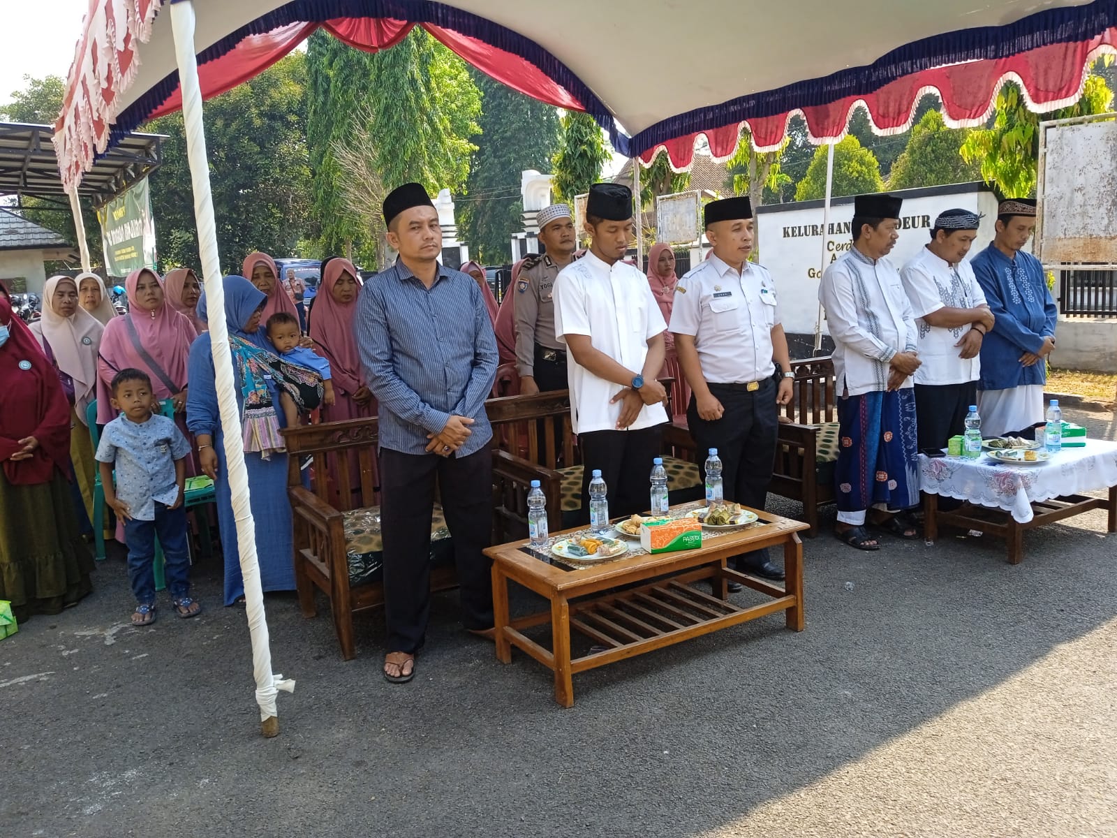 Lurah Dangdeur Rayakan Maulid Nabi Muhammad SAW1