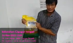 Bohongi Publik, Bulog Cimahi Diduga Kurangi Netto Beras Murah Untuk Masyarakat