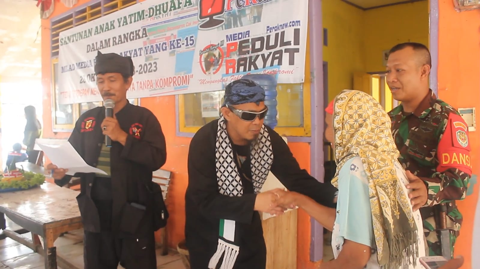 Santunan Anak Yatim-Dhuafa Sejukan Acara Milad Media Perak Ke-15