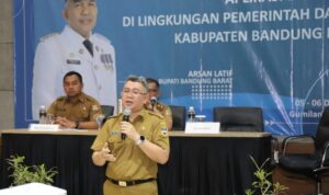 E-0ffice Sebagai Standar Surat Menyurat KBB