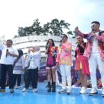 Karnaval SCTV Garut: Momen Perpisahan Bupati Rudy Gunawan dan dr. Helmi Budiman