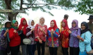 Bupati Indramayu Kunjungi Pantai Ujung Ori Patrol