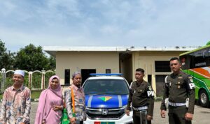 Pengacara H. Saprudin Beserta Keluarga Jalankan Ibadah Umroh Pengacara H. Saprudin Beserta Keluarga Jalankan Ibadah Umroh