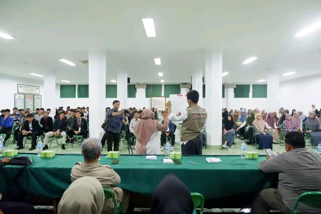 Sosialisasi Pemilu di Ma’had Al-Zaytun Indramayu, KPU Jelaskan Warna Surat Suara
