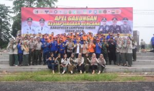 Bupati Lamtim Jadi Pembina Apel Gabungan Kesiapsiagaan Bencana Alam Bupati Lamtim Jadi Pembina Apel Gabungan Kesiapsiagaan Bencana Alam