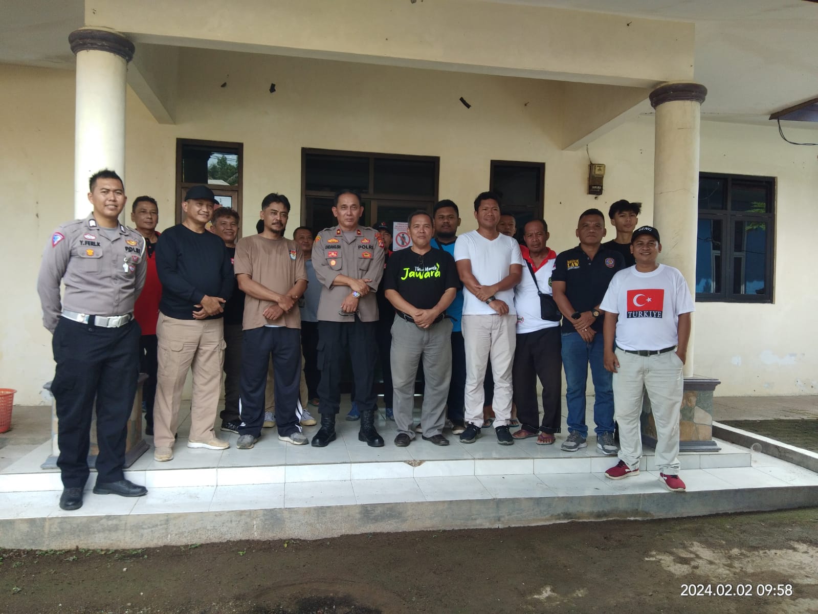 Kapolsek Pagaden Lakukan Pengawasan Ketat Gudang Logistik Pemilu 20241