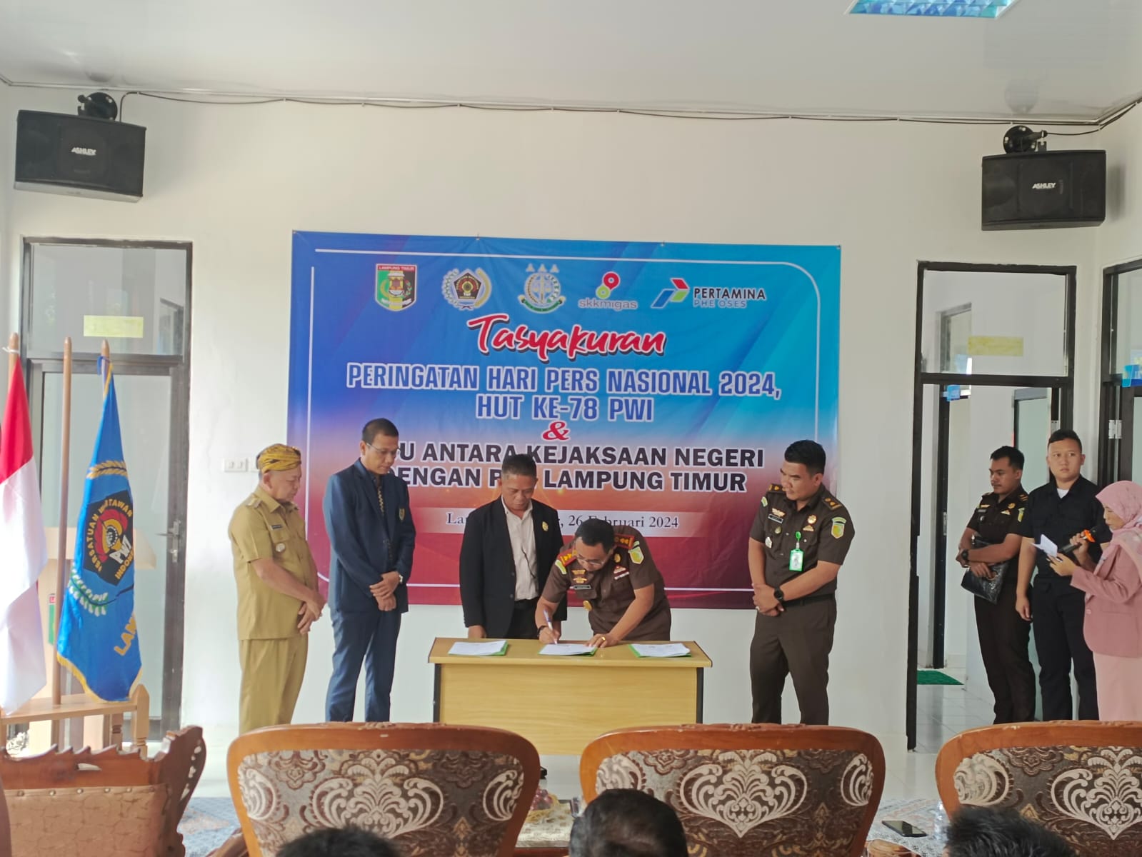 Kejari Dengan PWI Lamtim Tandatangani MoU Kegiatan HPN & HUT PWI