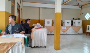 PPS Kelurahan Cigugur Tengah Selenggarakan Pemilu