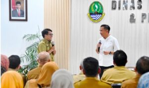 Pj Gubernur Jabar Pastikan Stok Beras di Jabar Aman Terkendali