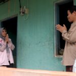 Srikandi PLN UP3 Garut Laksanakan Penyalaan Listrik Gratis Melalui Program OWOM