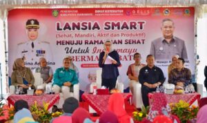 Dinas Kesehatan Kabupaten Indramayu, Provinsi Jawa Barat mengadakan kegiatan GELIS (Gerakan Lansia Indramayu Sehat) dengan tema Lansia Smart