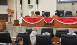 Pj Bupati Subang Sampaikan Jawaban Pandangan Fraksi-Fraksi Terhadap LKPJ Bupati TA 2023