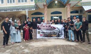 Komunitas Motor Classic Pantura Sukamandi (MOCIPS) Santuni Anak Yatim Piatu & Kaum Jompo Dhuafa