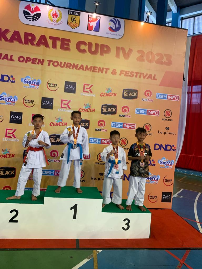 Pradipta Al-Fatir Budiman Atlet Karateka Asal Desa Ngamplangsari Menyimpan Segudang Prestasi1