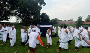Puluhan Calon Jama'ah Haji Kec. Purwadadi & Cikaum Ikuti Manasik Haji Puluhan Calon Jama'ah Haji Kec. Purwadadi & Cikaum Ikuti Manasik Haji