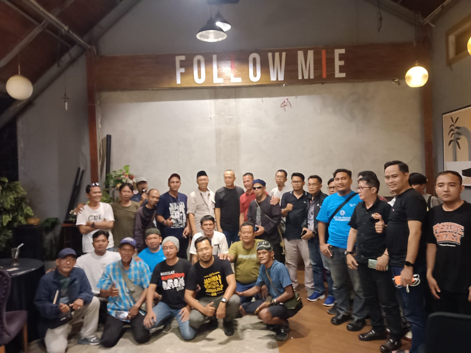 Silaturahmi dengan Wartawan, Bos Urip Sebut Soal Cabup Subang Baru 10%1