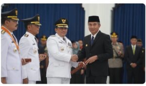 Yudia Ramli (PLH Kapuspen Kemendagri) Resmi Dilantik Jadi Pj Bupati Sumedang