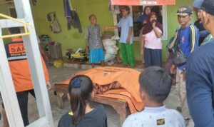 Evakuasi Anak Hanyut Di Sungai Cigadung Akhirnya Diketemukan Setelah 3 Hari Evakuasi Anak Hanyut Di Sungai Cigadung Akhirnya Diketemukan Setelah 3 Hari