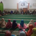 TMMD ke 120 Kodim 0611/Garut, Personel Satgas Yasinan Bersama Anak-Anak Kampung Buleud