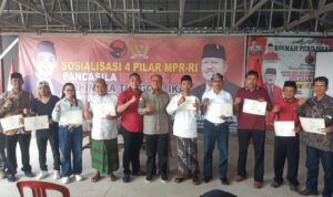 H Sutrisno Gelar Sosialisasi 4 Pilar MPR RI di Roemah Perdjoeangan Subang H Sutrisno Gelar Sosialisasi 4 Pilar MPR RI di Roemah Perdjoeangan Subang