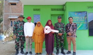 Momen Haru di Penutupan TMMD ke-120: Rumah Tidak Layak Huni Mak Anah Kini Jadi Tempat Tinggal Nyaman Momen Haru di Penutupan TMMD ke-120: Rumah Tidak Layak Huni Mak Anah Kini Jadi Tempat Tinggal Nyaman