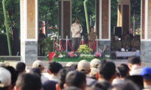 Apel Besar Kesiapan Pilkada Serentak 2024, PJ Bupati Subang Beri Imbauan Tegas Kepada ASN Apel Besar Kesiapan Pilkada Serentak 2024, PJ Bupati Subang Beri Imbauan Tegas Kepada ASN