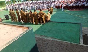 Ratusan Siswa-Siswi Antusias Ikuti Kegiatan MPLS Di Hari Pertama Dengan Semangat Ratusan Siswa-Siswi Antusias Ikuti Kegiatan MPLS Di Hari Pertama Dengan Semangat