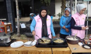 Warnai Hari Kemerdekaan Republik Indonesia ke-79 Dengan Semangat Net Zero Emission Indonesia di 2060, PLN UP3 Garut Kenalkan Gaya Hidup Baru Melalui Program Green Lifestyle Warnai Hari Kemerdekaan Republik Indonesia ke-79 Dengan Semangat Net Zero Emission Indonesia di 2060, PLN UP3 Garut Kenalkan Gaya Hidup Baru Melalui Program Green Lifestyle