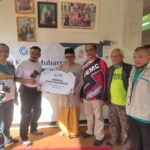 Berbagi Kado Muharram pada Hari Anak Nasional, YBM PLN Salurkan Bantuan kepada Santri Yatim Dhuafa di Pondok Pesantren Manarul Huda Limbangan