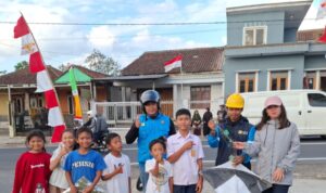Hadirkan Keandalan Pasokan Listrik Menyambut Perayaan HUT RI, PLN UP3 Garut Lakukan Kegiatan Operasi Layang-Layang Hadirkan Keandalan Pasokan Listrik Menyambut Perayaan HUT RI, PLN UP3 Garut Lakukan Kegiatan Operasi Layang-Layang