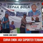Curva Emok Dapat Penghargaan Suporter Terbaik di Open Turnamen Kang Niko Rinaldo Cup