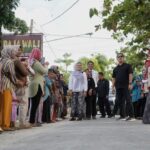 Masyarakat Bogor Merasa Senang, Jalannya Dibeton Bupati Indramayu Nina Agustina