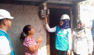 Sambut HLN Ke-79, Donasi Insan PLN Terangi 3725 Keluarga se-Indonesia