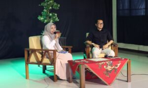 Perhutani Berikan Materi Pembelajaran Kepada SMAN 16 Garut Perhutani Berikan Materi Pembelajaran Kepada SMAN 16 Garut